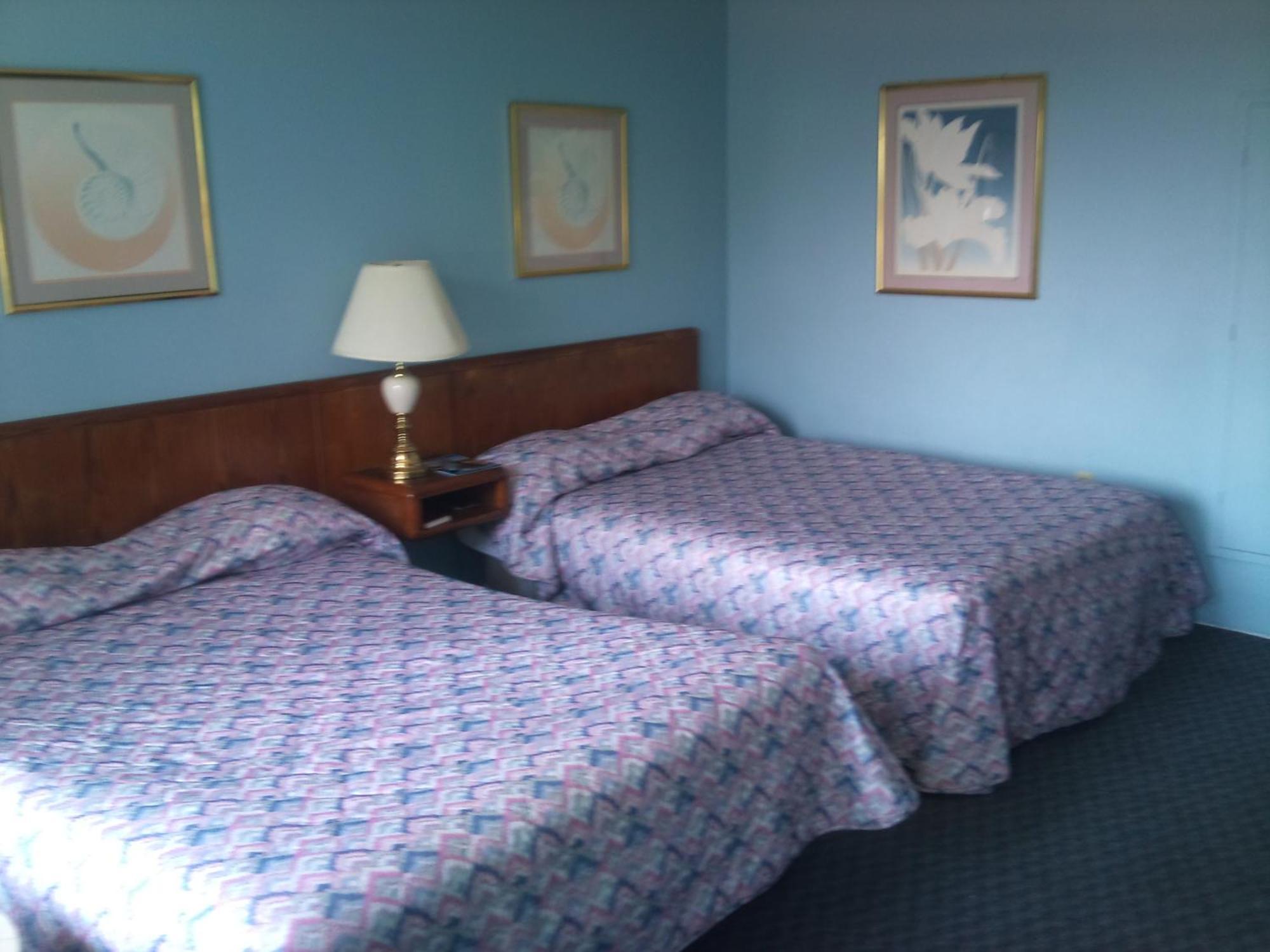 Queen Room Two Queen Beds