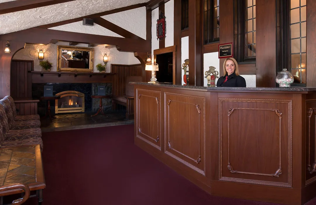 Red Coach Inn-1