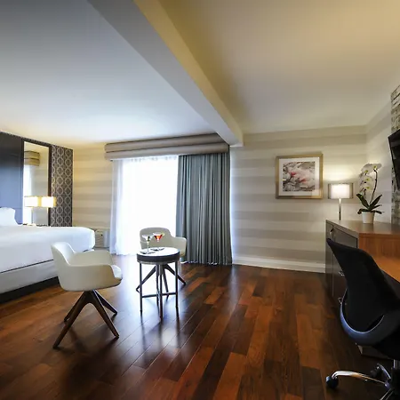 Holiday Inn Niagara Falls-By The Falls By Ihg-2